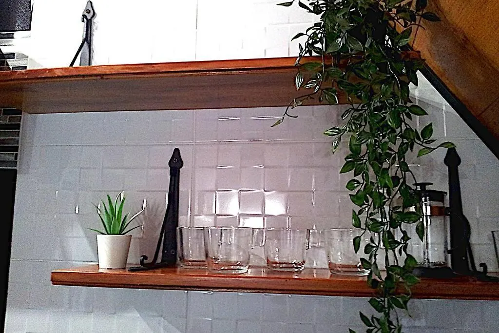 Appartement En Duplex - Tout Confort Plein-Centre ラヴォール 0*,  フランス